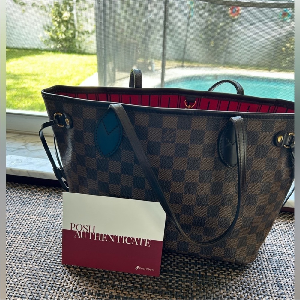 Louis Vuitton Neverfull PM Bag - Picture 15 of 16